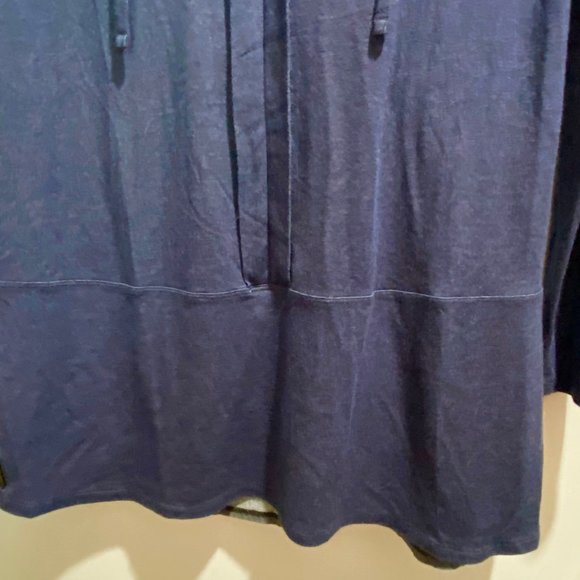 (10) Lolё Eco-Friendly Preppy Wicking Hi Low Mix Media Modal Cotton Tuni… - Picture 4 of 7